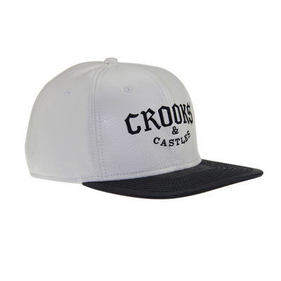 Chapeaux de base-ball de mode en faux cuir en pu Chapeau de base-ball à six panneaux Certifié SGS
